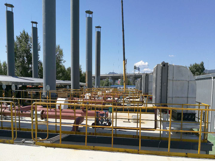 松榆里、大唐高井臨時(shí)應(yīng)急熱源項(xiàng)目移動(dòng)熱源機(jī)組SZS29-2.5/110/50-Q水管D型燃?xì)忮仩t